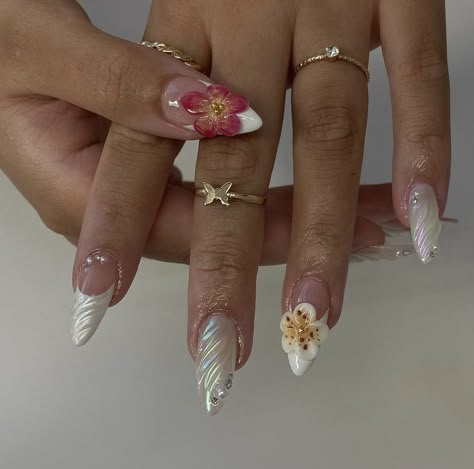 Nagel Tips, Summery Nails, Pretty Acrylic Nails, Floral Nails, 3d Nails, Flower Nails, Cute Acrylic Nails, Holiday Nails, Design Floral