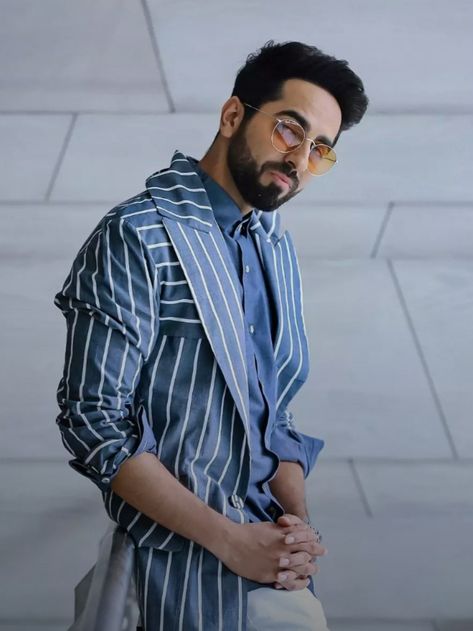 Aayushman Khurana, Ayushmann Khurrana, Best Song Lines, Actors Images, Suits And Jackets, Men Fashion Casual Outfits, Bollywood Actors, Bollywood Celebrities, Celebrity Crush