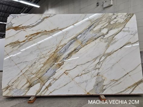 Calacatta Borghini - Granite Countertops Ottawa Brown Veined Quartz Countertops, Calcutta Borghini Marble, Milky Granite Countertops, Countertop Quartz Kitchen, Calcutta Gold Quartz Countertops, Popular Granite Countertops, Quartzite Countertops Colors, 2025 Kitchen, Quartzite Countertops Kitchen