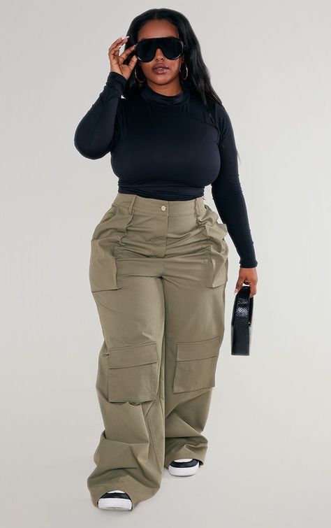 High Neck Long Sleeve Top, Plus Size Baddie, Plus Size Baddie Outfits, Streetstyle Outfit, Cargo Pants Outfit, Looks Black, High Neck Long Sleeve, Casual Chic Outfit, Fashion Mistakes