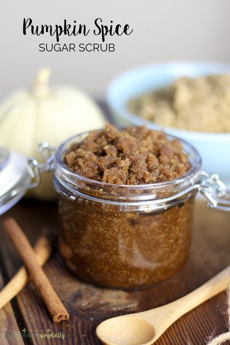 Lip Scrub Diy Recipes, Pumpkin Spice Sugar Scrub, Scrub Recipe Diy, Easy Sugar Scrub, Diy Sugar Scrub Recipe, Diy Pumpkin Spice, Brown Sugar Scrub, Body Scrub Recipe, Sugar Scrub Homemade