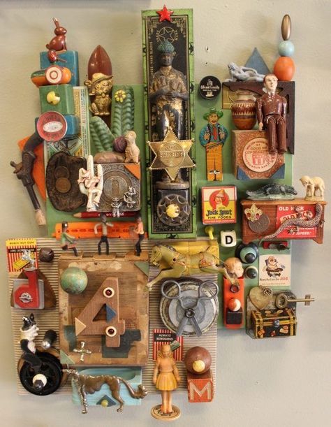 Assemblage Art Collage, Recycled Toys, Art Assemblage, Shadow Box Art, Object Art, Found Object Art, Found Art, Junk Art, Antique Store