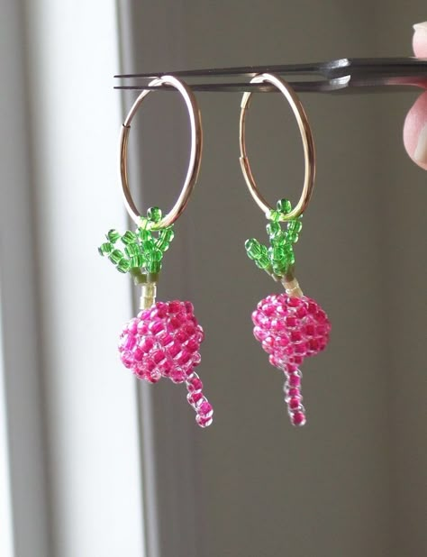 Handwoven beet earrings made of glass Japanese beads. Pick from 14k gold-fill or sterling silver hoops that are 20 mm in size. Unique earrings that make a bold statement. #foodart #beadedjewelry #fairycore #cottagecore #japanesebeads #goldhoopearrings Beaded Stuff, Bead Loom Designs, Loom Designs, Beads Flower, Glass Bead Earrings, Japanese Beads, Diy Jewlery, Schmuck Diy, Beads Embroidery