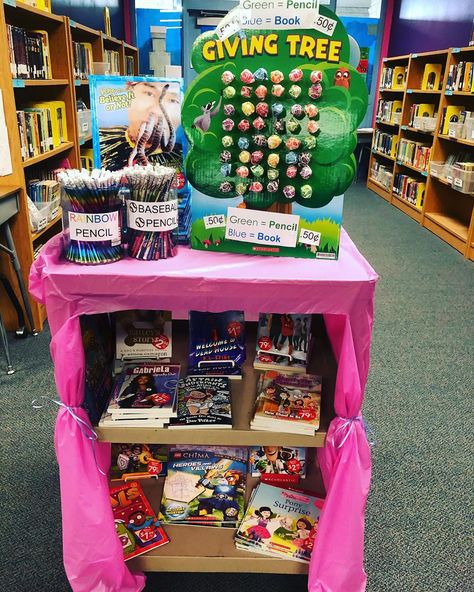 Mrs.Alberti's Library on Instagram: “Trying out the lollipop-pull, All-For-Books fundraiser for the first time! Stop by the bookfair for a new book and a lollipop and a chance…” Library Fundraising Ideas, Library Fundraiser Ideas, Sucker Tree, Library Fundraiser, Private Library, Room Mom, School Librarian, Programming For Kids, Book Fair