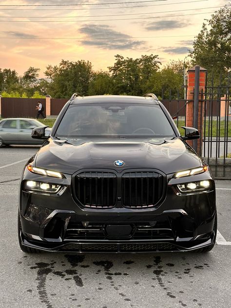 bmw x7 lci body kit Бмв X7, Dreams To Reality, Triumph Scrambler, Bmw X7, Aircraft Engine, Cool Car Pictures, Exotic Sports Cars, Money On My Mind, Font Names