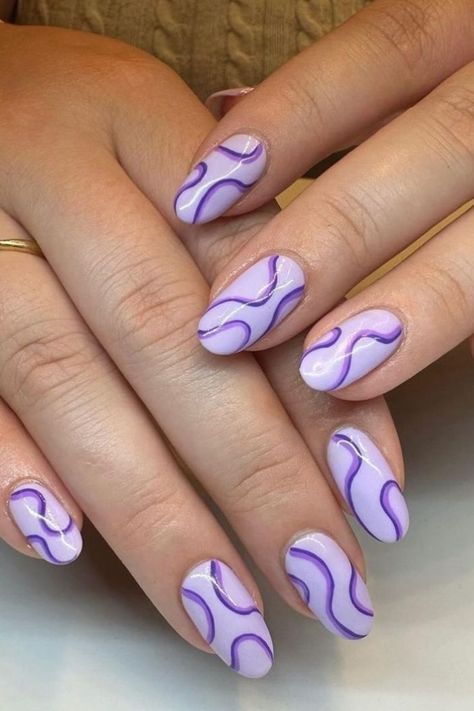 Fun But Simple Nails, Cute Swirly Nails, Drip Nail Design Short, 80s Nail Ideas, Nail Art Inspo Aesthetic 2024, Popular Nail Designs 2024, Fun Blue Nails Designs, Simple Nail Designs Purple, Acrylic Nail Ideas Almond