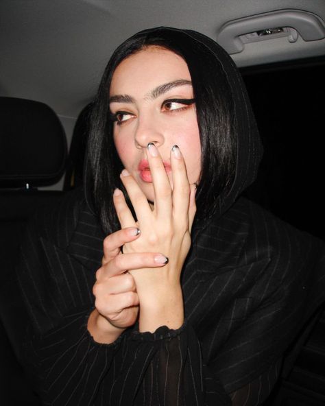 CHARLI XCX UPDATES on Twitter: "devastatingly good. — Charli on instagram https://t.co/MZbLfSZu36" / Twitter Charli Xcx Nails, Brat Nails, Charli Xcx Style, Parasocial Relationship, Charli Xcx, Party Girl, Lorde, Fashion Fall, Female Singers