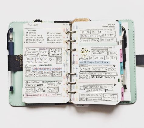 Filofax Inspiration, Franklin Planner, Filofax Personal, Diy Travel Journal, Planner Obsessed, Filofax Planners, Planner Inspiration, Bullet Journal Inspo, Journals & Planners