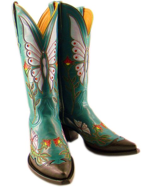 Hippy Chicks.....Heritage Boot Co...$795 Cowboy Boots Pattern, Boots Pattern, Cowgirl Boots Outfit, Hippie Culture, Hippie Chick, Hippy Chic, Boots Patterns, Boot Jewelry, Beautiful Boots