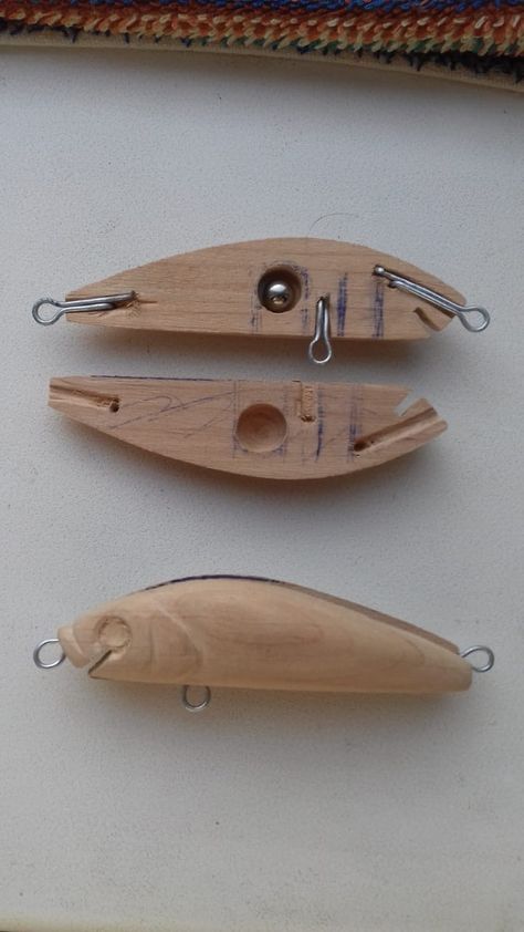 Chainsaw Wood Carving, Diy Wood Projects Furniture, Fishing Bait, Diy Wood Projects, Fishing Lures, Wood Diy, Wood Projects, Fishing, Carving