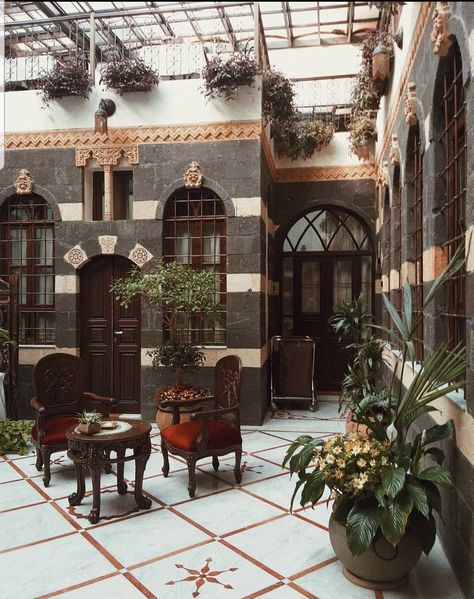 Syria Pictures, Culture Day, Courtyard House, Restaurant Interior Design, Restaurant Interior, Architect Design, Syria, Comfort Zone, Old House