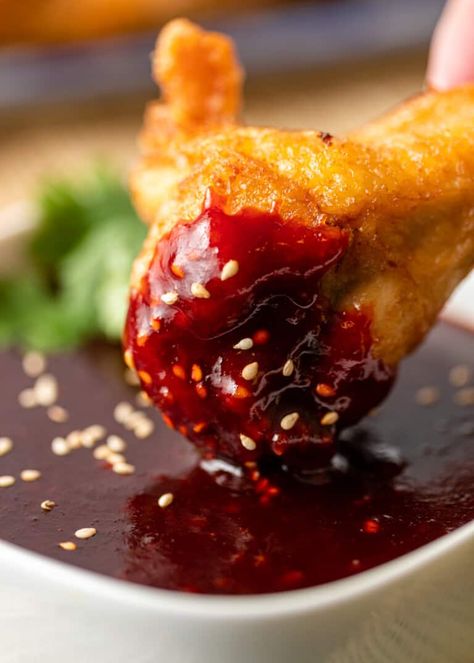 Gochujang Sauce Recipe, Spicy Sauce Recipe, Gochujang Recipe, Veggies And Rice, Condiments Recipes, Asian Dipping Sauce, Pear Sauce, Dipping Sauces For Chicken, Crispy Baked Chicken Wings