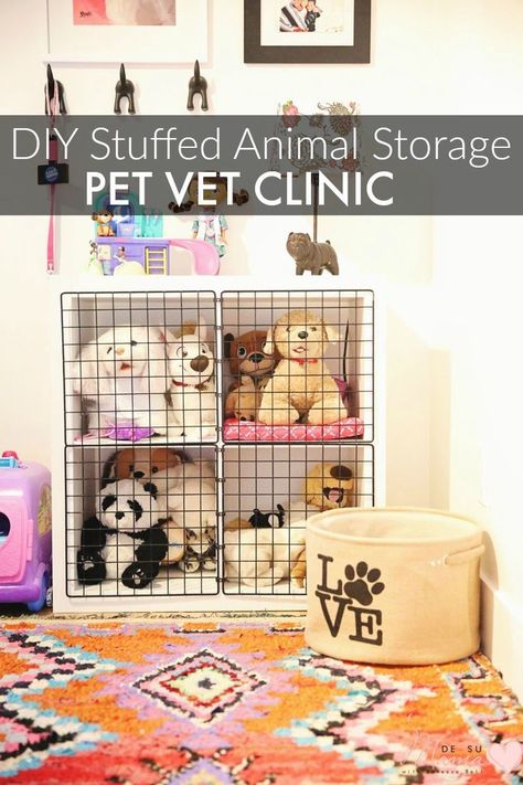 Stuffed Animal Storage For Dog Lovers: DIY Play Kennel Kids Vet Clinic, Diy Stuffed Animal Storage, Playroom Decor Diy, Stuffed Animal Storage Diy, Play Village, Diy Stuffed Animal, Play Storage, Animal Bedroom, Vet Clinic