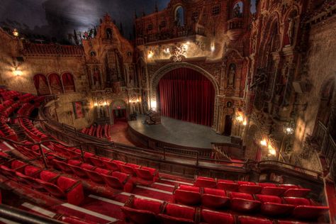 Tampa Theatre | Tampa Theater - HDR Photo Theater Balcony, Tampa Theatre, Theatre Hall, Theatre Pictures, Theatre Inspiration, Theatre Interior, Victorian Parlor, Music Club, Hdr Photos