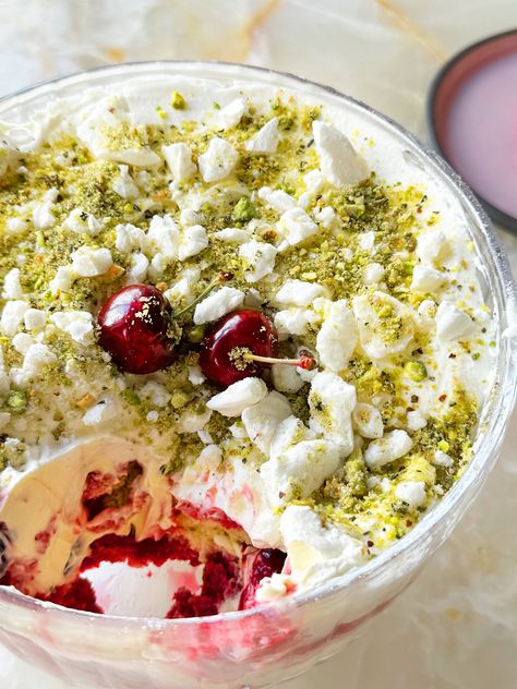 Cherry trifle with pistachio and rosemary crumble Summer Buffet Food Ideas, Summer Christmas Dessert, Boozy Trifle, Cherry Trifle, Brunch Salad, Amazing Rooms, Ottolenghi Recipes, Summer Eats, Desserts With Biscuits