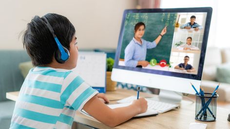 Whether We Like It Or Not, Online Teaching Is The Future, So Let's Start Learning How To Do It Properly Hindi Activity, Tutoring Flyer, Learning Inspiration, College Flyer Design, College Flyer, Classroom Diy, Managed It Services, Homeschooling Resources, Motion Graphics Inspiration