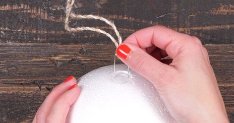 Styrofoam balls can be used for more than just a painless way to have a summer snowball fight. Diy Christmas Angels, Styrofoam Ball Crafts, Sewn Dolls, Styrofoam Crafts, Box Challenge, Faux Branches, Kissing Ball, Turkey Crafts, Challenge Ideas