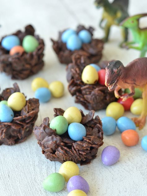 Dinosaur Snacks, Dinosaur Birthday Party Food, Dinosaur Party Food, Dinosaur Birthday Theme, Crazy Kitchen, Dino Cake, Dinosaur Birthday Cakes, Dinosaur Themed Birthday Party, Dino Birthday Party