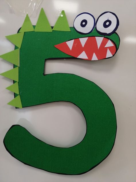 Number 5 Art Preschool, Number 5 Preschool Crafts, Number 5 Crafts For Toddlers, Number 5 Crafts For Preschoolers, Number 4 Crafts For Preschoolers, Number 5 Activity, Number 3 Preschool, Number 5 Craft, Number 5 Activities For Preschool