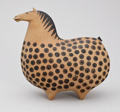 polka dot terracotta horse Fat Horse, Horse Ceramic, Ceramic Horse, Pottery Animals, Sculptures Céramiques, Brown Horse, Clay Animals, Horse Sculpture, Ceramic Animals