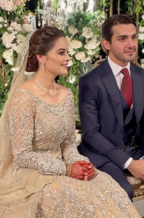 Minal Khan Reception Look, Pakistan Bridal, Minal Khan, Walima Dress, Desi Wedding Dresses, Reception Look, Indian Bridal Dress, Bridal Dress Fashion, Pakistani Bridal Dresses