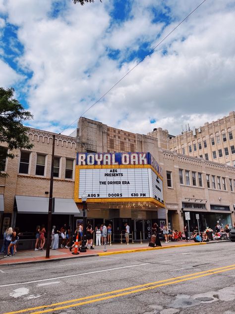 royal oak, michigan | the driver era concert | detroit Driver Era Concert, Michigan Aesthetic, Royal Oak Michigan, Lgbt Book, The Driver Era, Midwest Princess, Driver Era, City Views, 2024 Vision