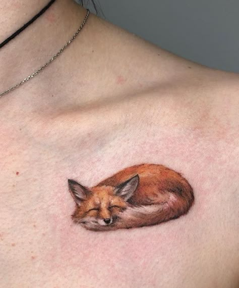 Fox Tattoo Men, Fox Tattoo Meaning, Small Fox Tattoo, Red Fox Tattoos, Watercolor Fox Tattoos, Fox Tattoos, Fox Tattoo Design, Tier Tattoo, Autumn Tattoo