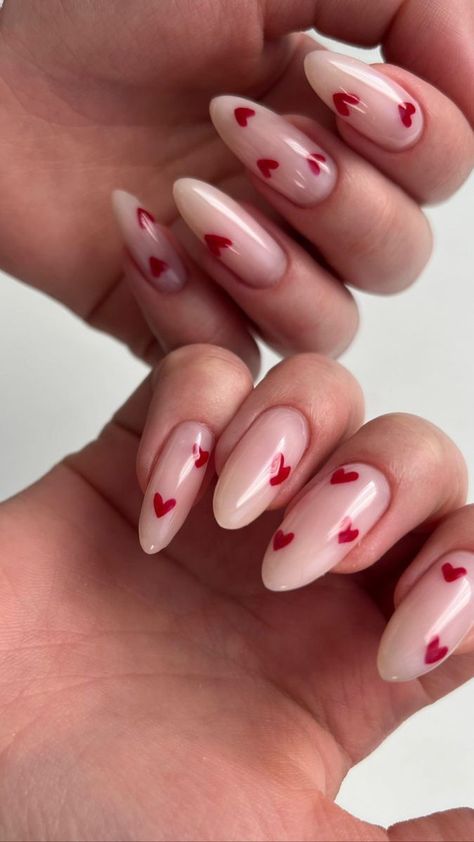 Heart Nail Designs, February Nails, Nail Swag, Heart Nails, Fire Nails, Chic Nails, Valentine's Day Nails, Valentines Nails, Chrome Nails