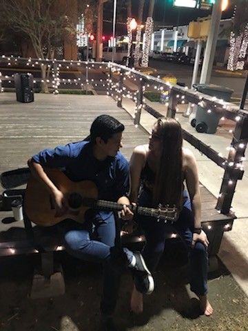 Couple Singing And Playing Guitar Aesthetic, Guitar Date Aesthetic, Couples Playing The Guitar, Singing Couple Aesthetic, Singing Together Aesthetic, Musical Couple Aesthetic, Couple With Guitar Aesthetic, Guitar Couple Aesthetic, Park Couple Aesthetic