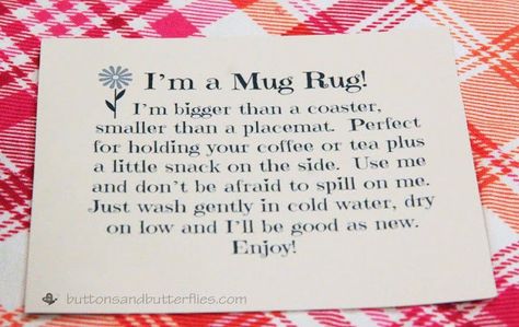 ButtonsandButterflies - Mug Rug Tag Mug Rug Tutorial, Mug Rug Patterns, Quilted Gifts, Quilt Labels, Quilted Table Runners, Quilting Tips, Mini Quilts, Small Quilts, Mug Rug