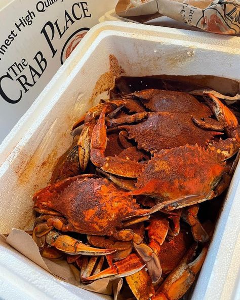 Welcome to the home of the largest online Maryland blue crab retailer. Crabplace.com has been helping make family feasts fantastic for over 25 years. 

Get your world-class seafood delivered safely right to your front door. Enjoy! Crab Leg Recipes Boiled, Crab Claw Recipes, Blue Crab Recipes, Blue Claw Crab, Crabby Patties, Crab Legs Recipe, Crab Party, Seafood Party, Maryland Blue Crab