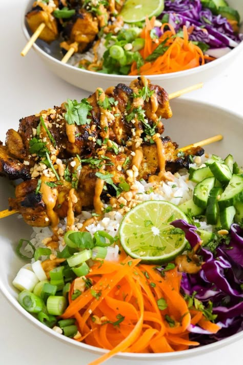 Chicken Satay – Spring Roll Bowls - Moribyan Chicken Skewers With Rice, Impressive Meals, Peanut Dipping Sauce, Spring Roll Bowls, Healthy Bowls, Chicken Satay, Spring Roll, Asian Cooking, Southeast Asian