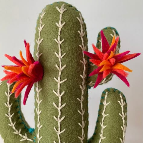 Mixed Cactus Set, Felt Cactus, Cactus Decor, Cactus Nursery, Bedroom ECD Felt Plants, Felt Cactus, Cactus Nursery, Cactus Craft, Faux Cactus, Felt Succulents, Cactus Embroidery, Felt Flowers Diy, Yucca Plant