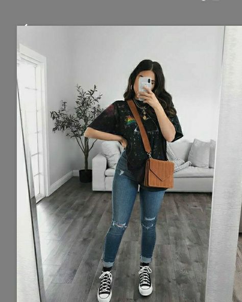 Outfits Con Jeans, Winter Fashion Outfits Casual, Casual Outfit Inspiration, Curvy Women Jeans, Causual Outfits, Simple Trendy Outfits, Cute Simple Outfits, Teenage Fashion Outfits, Edgy Outfits