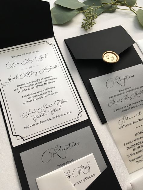 Wedding Card Black And Gold, Fancy Quince Invitations, Black And Grey Wedding Invitations, Classical Wedding Invitations, Wedding Elegant Invitations, Black Wedding Invitation Cards, Black Invitations Wedding, Black Embossed Wedding Invitations, Elegant Black Wedding Invitations