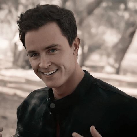 #Icon #TeenWolf Parrish Teen Wolf, Ryan Kelley, Jordan Parrish, Teenage Werewolf, Allison Argent, Scott Mccall, Lydia Martin, Lacrosse, Teen Wolf