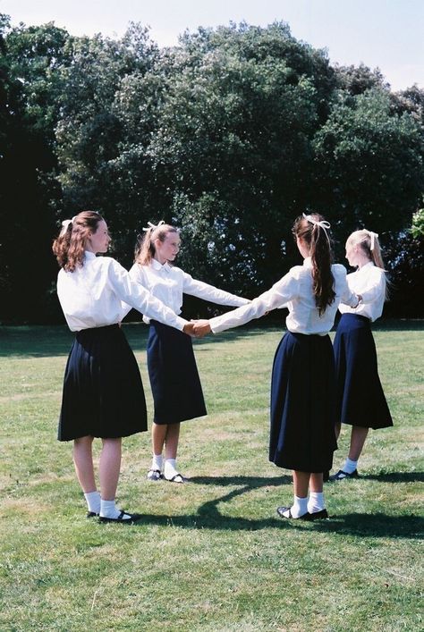 Four Sisters Aesthetic, 4 People Poses, Walburga Black, Gallagher Girls, 4 Sisters, Spring Awakening, School Photography, Foto Poses, School Uniforms