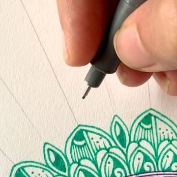 Learn Art, Mandala Tattoo, Monday Morning, Simple Art, Art Therapy, Art Videos, Art Tutorials, Pattern Art, Art Lessons