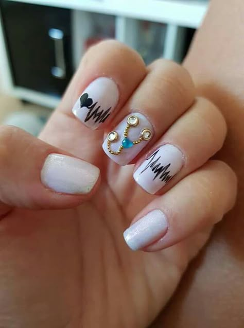 Short Nurse Nail Designs, Nurse Nail Designs Ideas, Nurse Grad Nails, Short Nails For Nursing School, Doctor Nails Design, Nurse Graduation Nails, Nursing Nails Designs, Nurse Nails Acrylic, Nurse Nail Designs