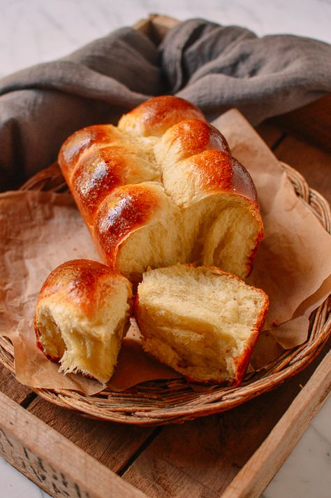 Homemade Brioche, Woks Of Life, The Woks Of Life, Brioche Recipe, Visual Recipes, Brioche Bread, Bread Serving, Woks, Bread Recipes Homemade