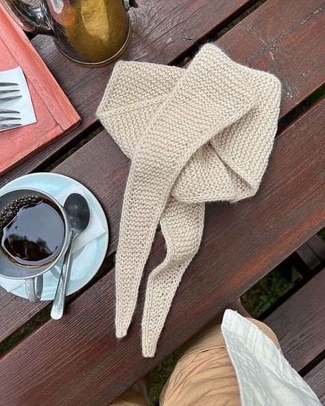 Sophie Scarf Pattern Free, Sophie Scarf Pattern, Trending Summer Nails 2023, Trending Winter Nails, Trending Acrylic Nails, Sophie Scarf, Pattern Crochet Sweater, Free Crochet Baby Blanket, Trending Summer Nails