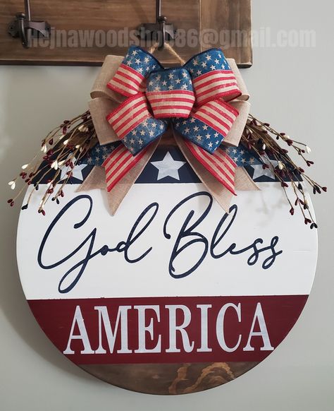 Americana Party, Red White And Blue Party, White And Blue Party, Bedroom Farmhouse Decor, 4th Of July Fun, Jubilee Party, Happy July 4th, July 4th Party, Patriotic Door Hanger