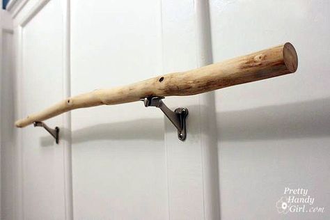 close_up_branch_towel_bar Diy Towels, Diy Bar, Towel Hanger, Towel Storage, Tree Branch, Diy Bathroom, Towel Bar, Towel Rack, Bathroom Storage