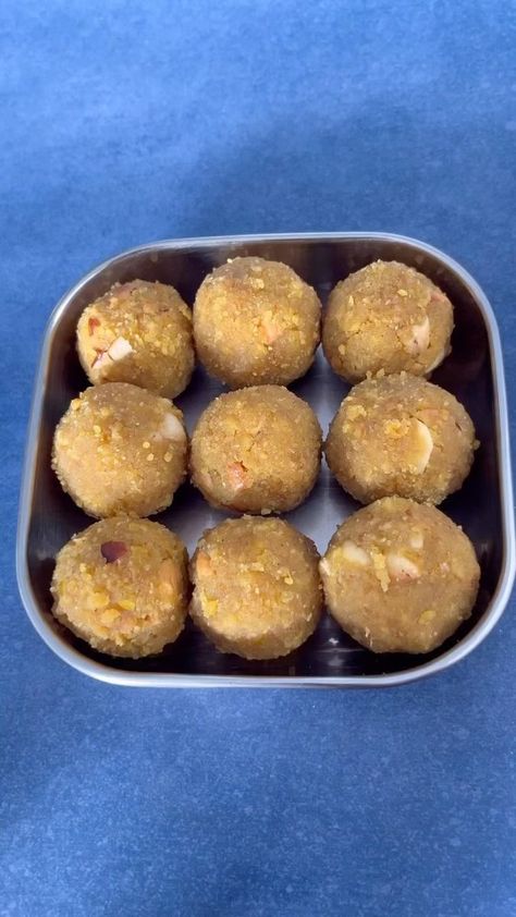 Churma Ladoo, Ladoo Recipe, Chana Dal, Dal Recipe, Powdered Sugar, Healthy Recipes