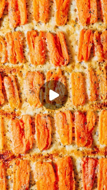 1.4M views · 6.7K likes | Sarah Bond on Instagram: "Baby carrots but make them BETTER. Crispy, cheesy, ready in 30 minutes 🥕

FOR THE RECIPE  comment “carrots” and I’ll send it to you!
.
.
.
.
#snacktime #veggiesnacks #vegetablerecipes #recipeideas #eatyourveggies #babycarrots" Cheesy Carrots, Crispy Carrots, Carrot Bake, Babe Rainbow, Carrot Recipes Side Dishes, Zesty Ranch, Carrot Chips, Baked Carrots, Rainbow Peace