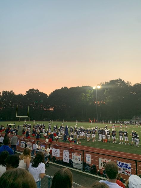 Football Night, School Football Game, Pastel Preppy, Liberty High School, American High School, High School Football, Friday Night Lights, School Football, Football Game