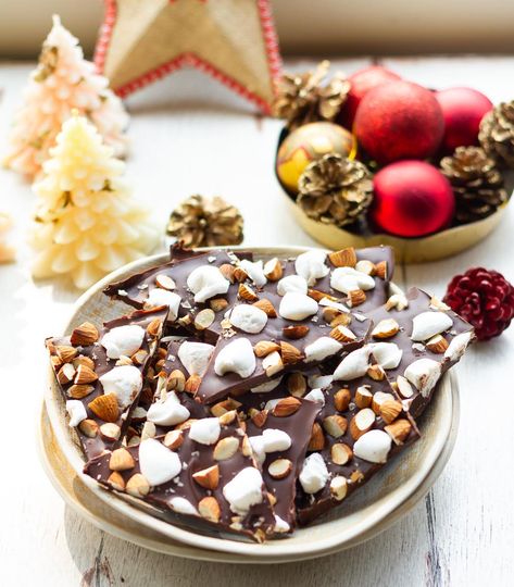 Rocky Road Chocolate Bark Recipe - Tasha's Artisan Foods Rocky Road Bark, Dark Chocolate Almond Bark, Chocolate Bark Christmas, Rocky Road Chocolate, Matcha White Chocolate, Dark Chocolate Bark, White Chocolate Bark, Chocolate Bark Recipe, Peanut Butter Blossom Cookies