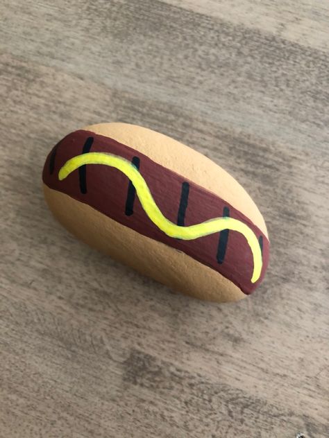 Rock Painting Ideas Long Rocks, Matching Rock Painting Ideas, Long Rock Painting Ideas, Easy Painting Rocks, Easy Rock Painting Ideas Kids, Stuff To Paint On Rocks, Painted Rocks Ideas Creative Easy, Small Rock Painting Ideas Easy, Rock Painting Ideas Funny