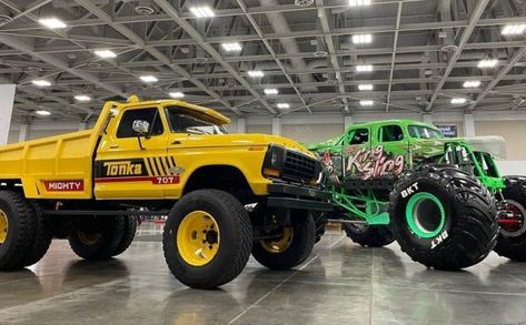 Full Size Tonka Toy! 1978 Ford F250 | Barn Finds Ford Monster Trucks, Tonka Fire Truck, Tonka Trucks, Big Monster Trucks, Bigfoot Monster Truck, Rock Crawling, Tonka Truck, Tonka Toys, Dodge Monster Truck