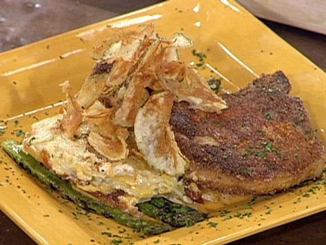 Emeril's Shake 'Em Up Pork Chops Recipe | Emeril Lagasse | Food Network Emeril Lagasse Recipes, Pork Sausage Recipes, Pork Loin Chops, Emeril Lagasse, Gratin Dish, Potatoes Au Gratin, Chops Recipe, Grilled Asparagus, Cheesy Potatoes